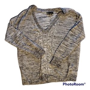 💚$1 Lane Bryant Black and White V-Neck Woven Sweater Size 14/16